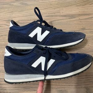 Navy New Balance 515 Sneakers